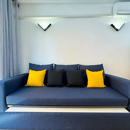 Апартаменти Domuum Holidays - Cordoba Салоу Екстер'єр фото
