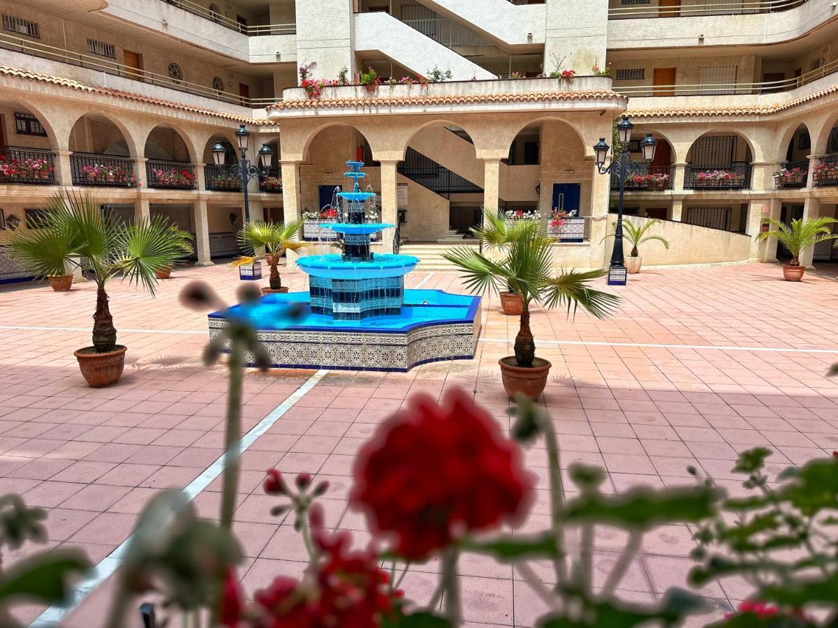 Апартаменти Domuum Holidays - Cordoba Салоу Екстер'єр фото