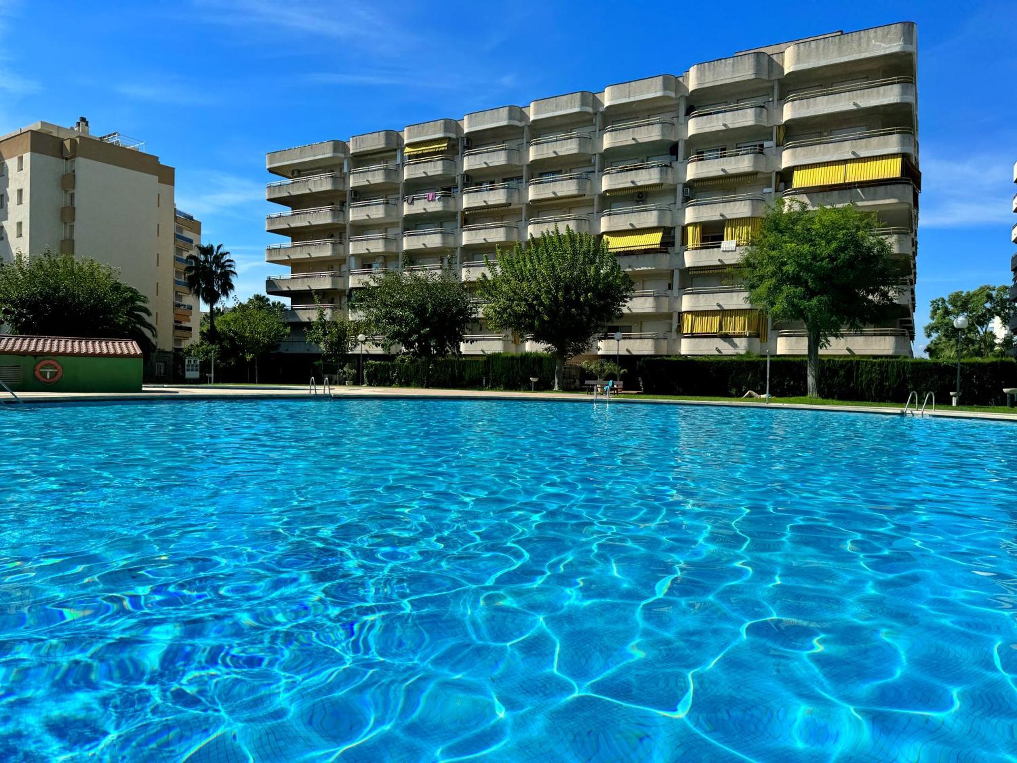 Апартаменти Domuum Holidays - Cordoba Салоу Екстер'єр фото
