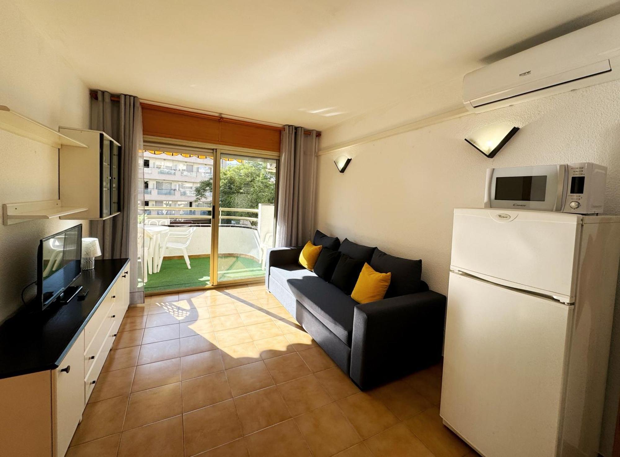 Апартаменти Domuum Holidays - Cordoba Салоу Екстер'єр фото